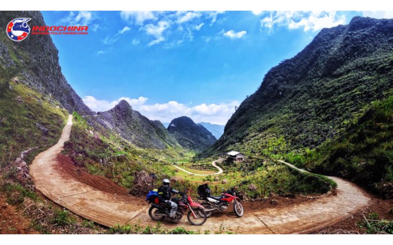 Tour phượt tại INDOCHINA MOTORBIKE TOUR