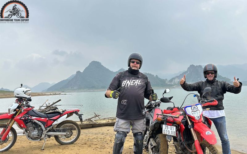 tour phượt bàng mô tô tại Motorbike Expert