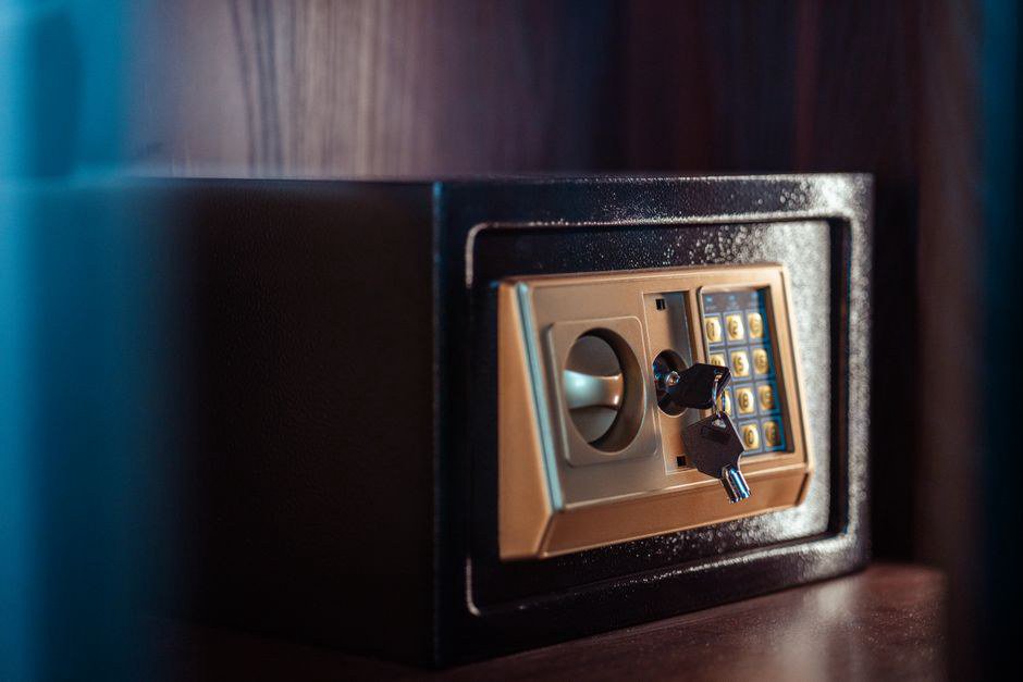 Mẹo Tiêu Dùng Gia Đình Nông Thôn: Khóa, Camera, Két Sắt Mẹo Tiêu Dùng Gia Đình Nông Thôn: Khóa, Camera, Két Sắt